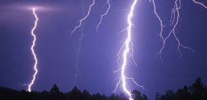 बागलुङमा चट्याङ लागेर एकको मृत्यु, तीन जना गम्भीर घाइते