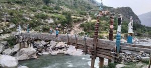 तिला नदीमा रहेकाे काठेपुल