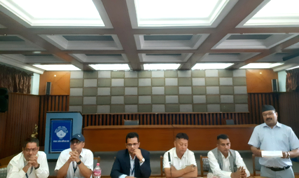 तत्काल करको दायरामा आउन व्यवसायीलाई आग्रह