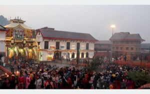 महाशिवरात्रि : मध्यरातबाटै पशुपतिमा दर्शनार्थी