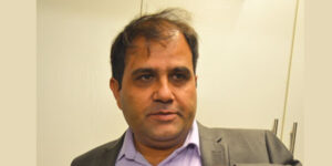 ‘कमेडी दरबार’का नयाँ महाराजा मनोज गजुरेल