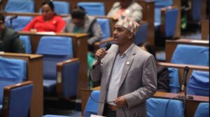 ज्ञानेन्द्र शाहले प्रजातन्त्रप्रति विषवमन गरे : ठाकुर गैरे