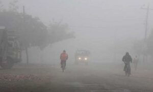 हुस्सु र कुहिरो बाक्लिदै