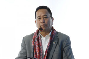 प्रधानमन्त्री ओलीले ऊर्जा राज्यमन्त्रीलाई बर्खास्त गरे