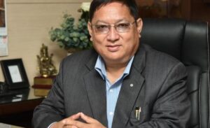 तीनकुने घटनामा ज्यान गुमाएका सविन महर्जनकी छोरीलाई उमेश श्रेष्ठले पढाइदिने