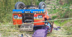 धरान-भोजपुर सडकमा सवारी दुर्घटना : ३ को निधन, २ को अवस्था गम्भीर