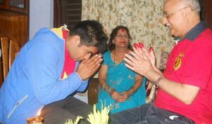 अध्यक्षको दाबेदारी छाडेर उपाध्यक्षमा भिडिरहेका प्रकाश