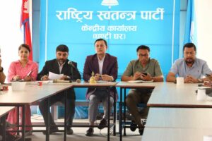 गृहमन्त्रीलाई राजीनामा गराइ छाड्ने रास्वपाको तयारी