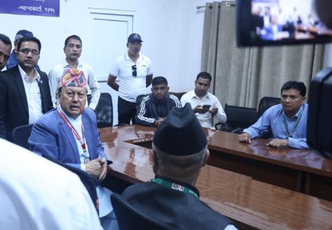 भ्रष्टाचार मुद्दामा पूर्वमन्त्री मोहन बस्नेतसँग २५ लाख धरौटी माग