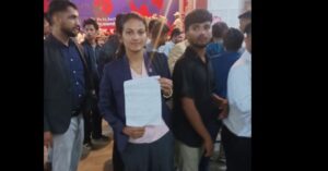 अखिललाई मर्यादित बनाउँदै विद्यार्थी राजनीतिको साख जोगाउन मेरो अनुशासन आयोगमा उम्मेदवारी : मुना तिवारी [अन्तरवार्ता]