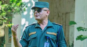 काठमाडौं महानगरका नगरप्रहरी प्रमुख राजु पाण्डे निलम्बित