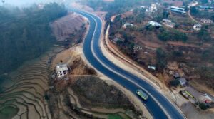 कोशी राजमार्ग दुई स्थानमा पूर्णरुपमा अवरुद्ध