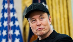 एलन मस्कले नयाँ पार्टी किन बनाए?