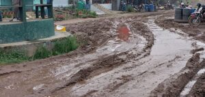 आठ राजमार्ग पूर्ण रूपमा अवरुद्ध