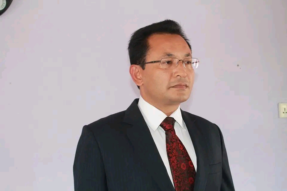 १० वर्षपछि माओवादीमा समाहित गंगानारायणलाई स्कुल विभागको उपप्रमुखको जिम्मेवारी