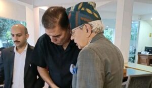 पार्टीभित्रको अराजकता हल गर्न अनुरोध गर्दै चन्द, राणा र लोहनीलाई ध्यानाकर्षण पत्र