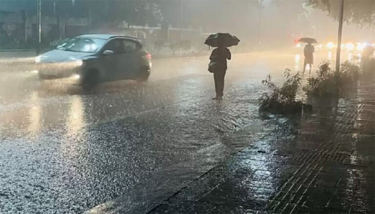 कहाँ कहाँ पर्दैछ पानी?