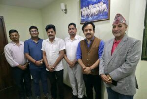 पार्टीका वरिष्ठ नेताहरूबाटै मागियो जनमत अध्यक्ष सीके राउत र दाजु जयन्तको राजीनामा