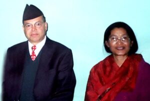 पूर्वप्रधानमन्त्री खनाल पत्नी चित्रकारको स्वास्थ्य सुधारोन्मुख