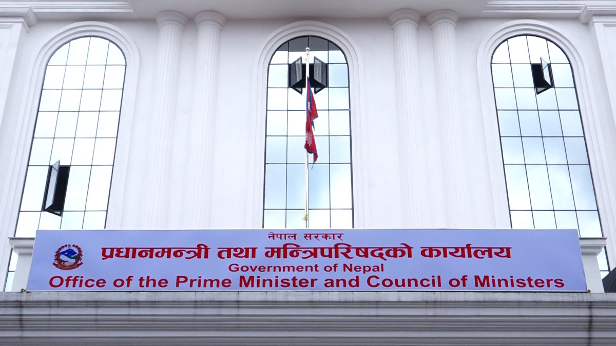 प्रधानमन्त्री कार्यालयले भन्यो : गृहमन्त्री हटाउन बालेनले दबाब दिएका छैनन्