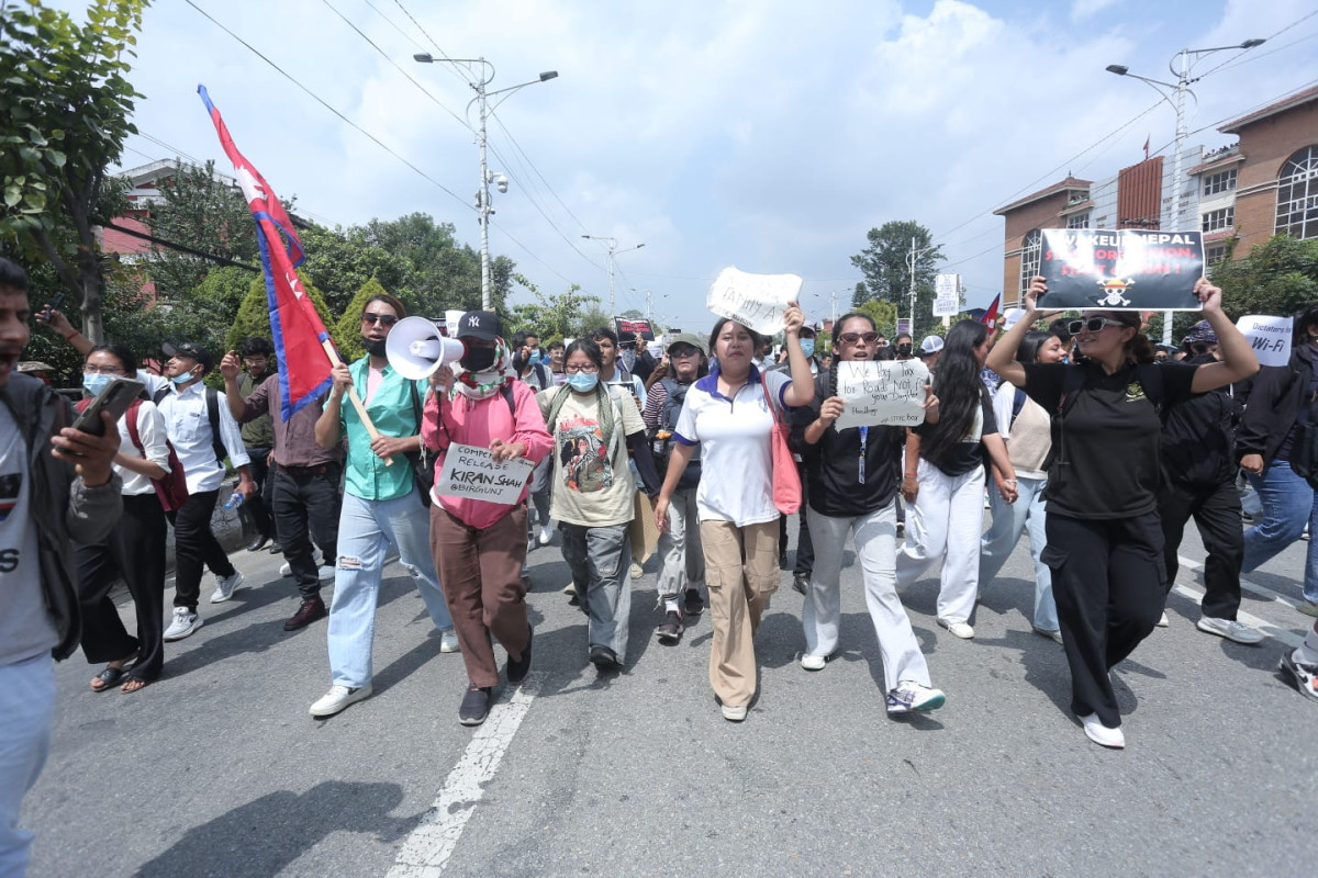 जेनजी सम्मेलनको माग गर्दै माइतीघरमा धर्ना​