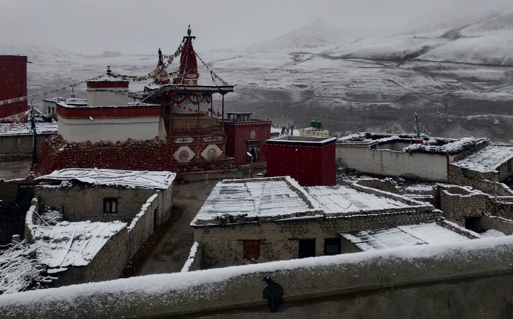 मौसम सुधारसँगै मनाङमा पदयात्रा सहज बन्दै