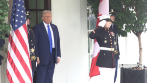 बिदामा रहेका कामदारहरूले पारिश्रमीक नपाउन सक्छन्: ट्रम