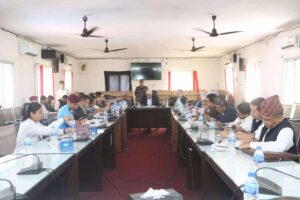 बाढीपहिरोले भत्किएका घर  कोशी सरकारले बनाइदिने