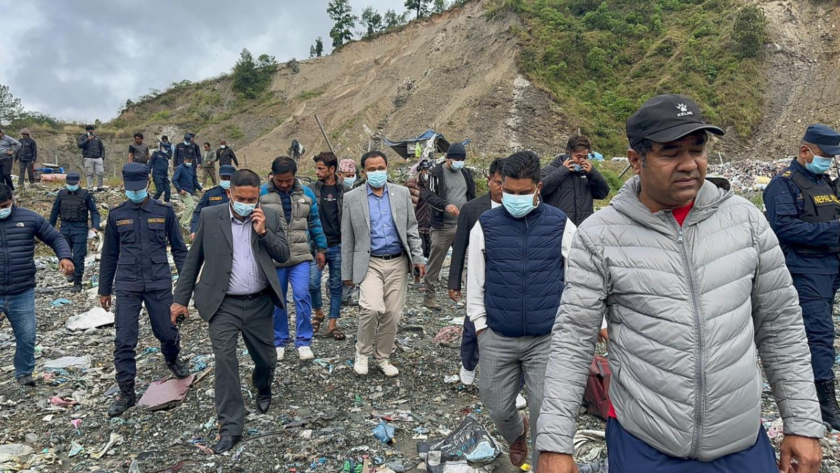 काठमाडौंको फोहोर समस्या: शहरी विकासमन्त्री घिसिङको बञ्चरेडाँडा अनुगमन