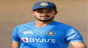 भारतीय क्रिकेटर प्रियाङ्क किरित पन्चाल कर्णाली याक्समा