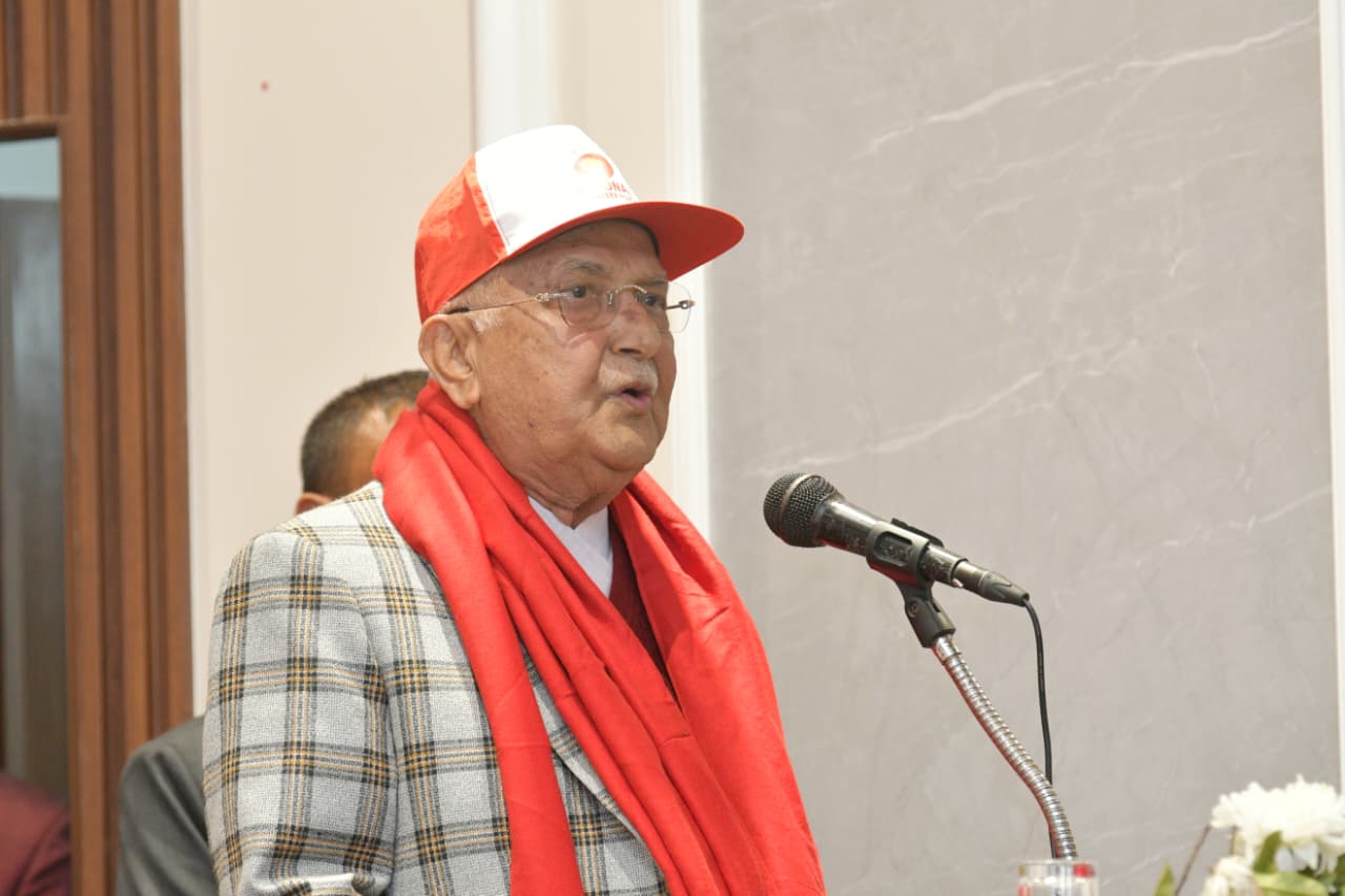 एमालेको स्वंयसेवी दस्ता हिंसा र अराजकताका विरुद्ध हो : ओली