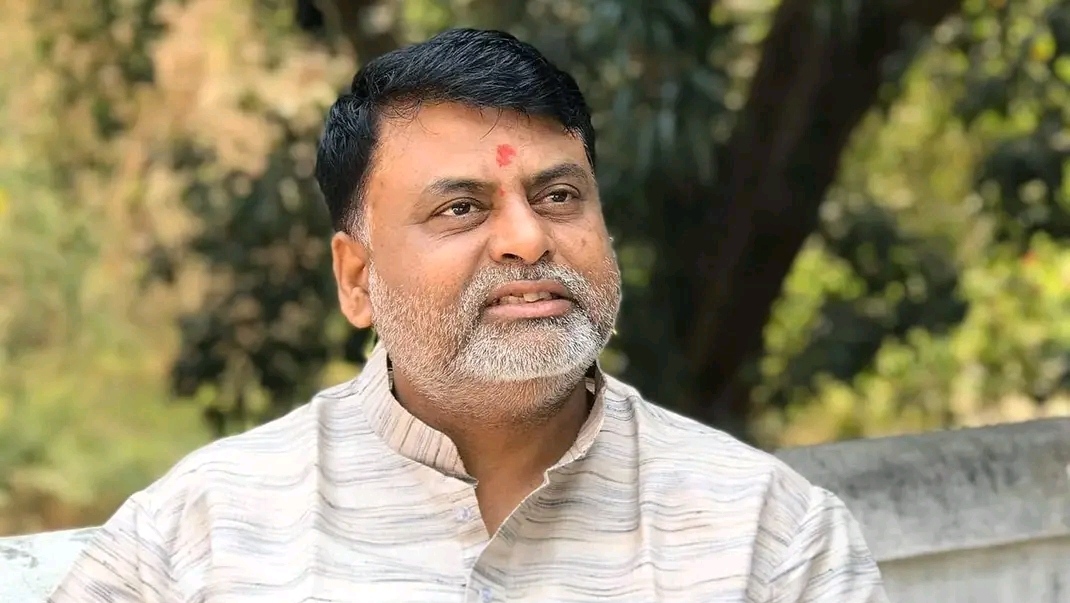 विश्वासको मत नपाउने देखेपछि मधेशका मुख्यमन्त्रीबाट सोनलको राजीनामा