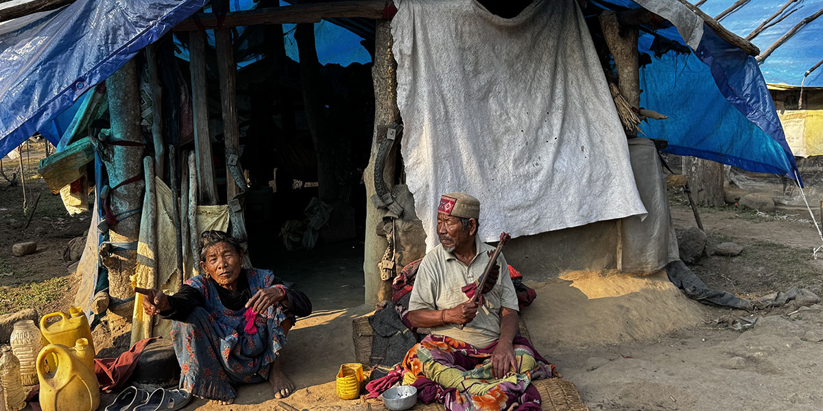 वर्षौँदेखि पालमुनि छन् घरबारविहीन परिवार