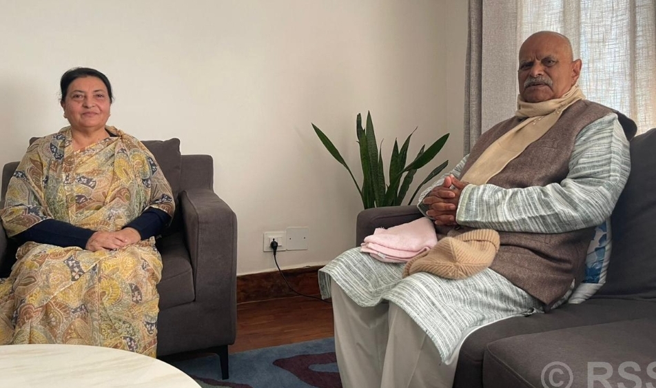 पूर्वराष्ट्रपतिद्वय रामवरण र विद्यादेवीको भेटवार्ता