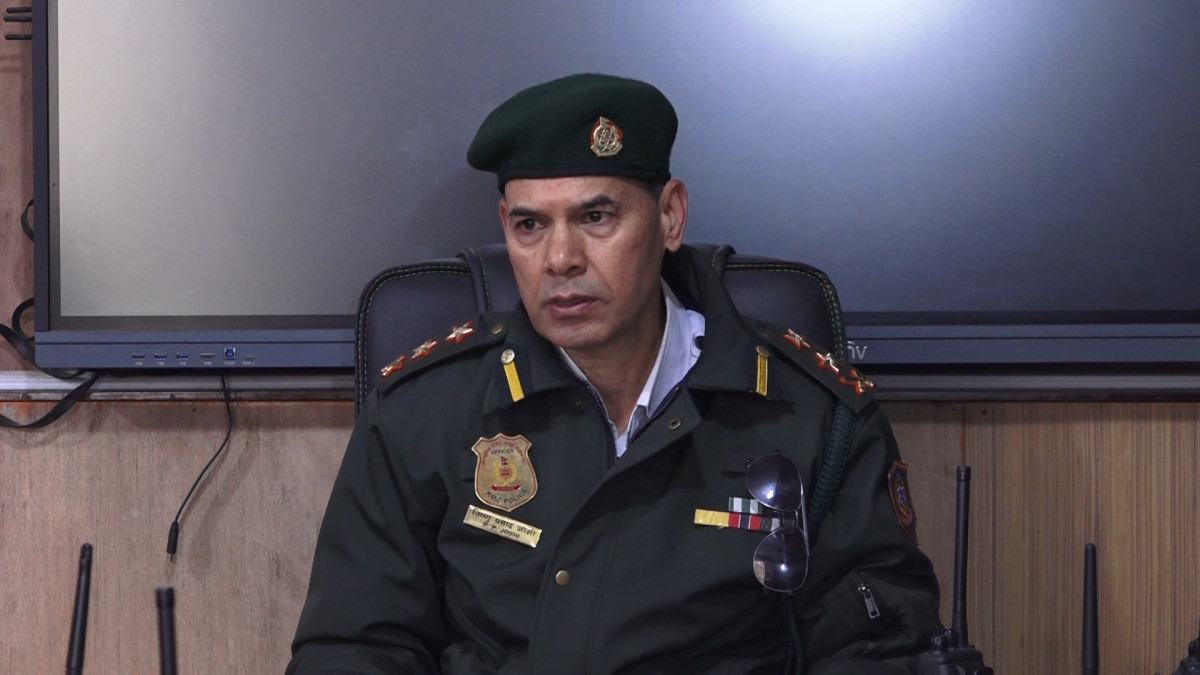 सार्वजनिक क्षेत्रभित्र धुम्रपान गर्नेलाई कारवाहीको दायरामा ल्याउन निर्देशन