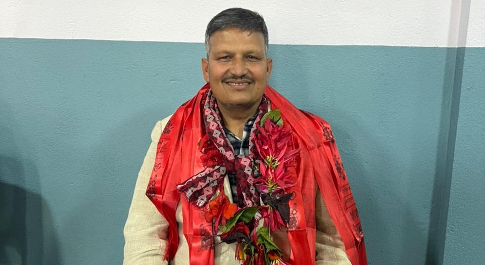 सिन्धुली–२ मा महेश्वर दाहालद्वारा राजनविरुद्ध बागी उम्मेदवारी