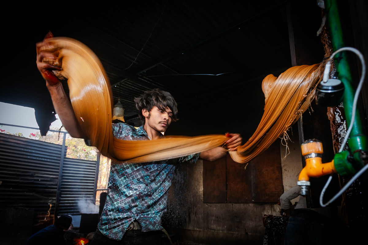 माघे संक्रान्तिको मीठासः चाकुको स्वादिलो यात्रा (फोटो फिचर)