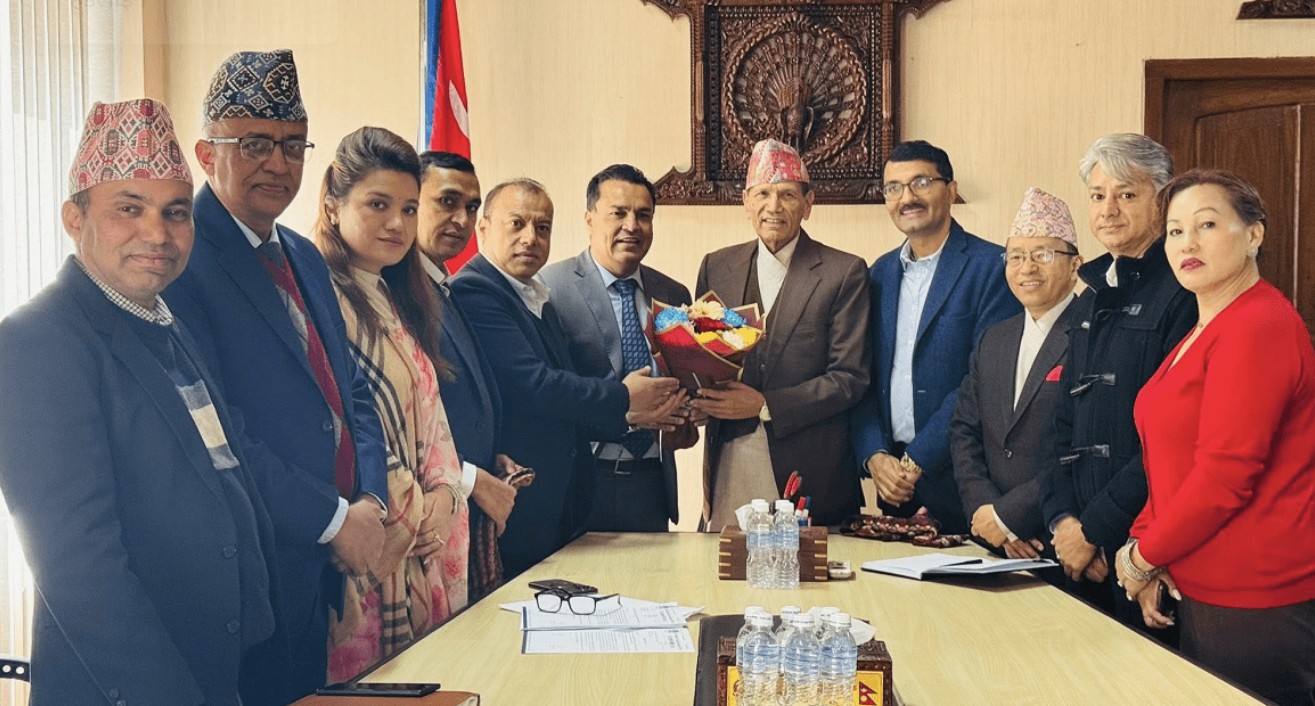 एनआरएनए पदाधिकारी र परराष्ट्रमन्त्री शर्माबीच भेट