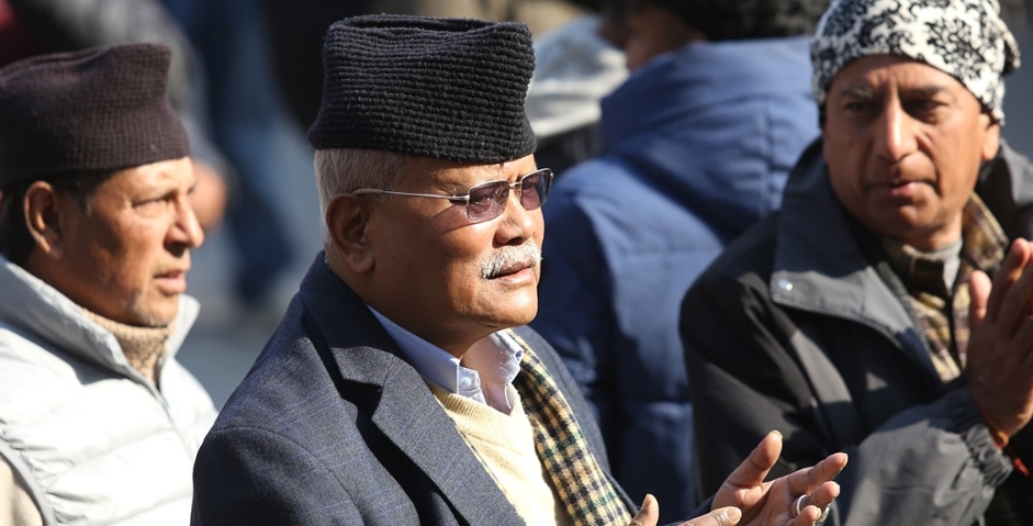 विशेष महाधिवेशनले पार्टी विभाजनतिर धकेलिएको कांग्रेस नेताहरूको प्रस्टोक्ति