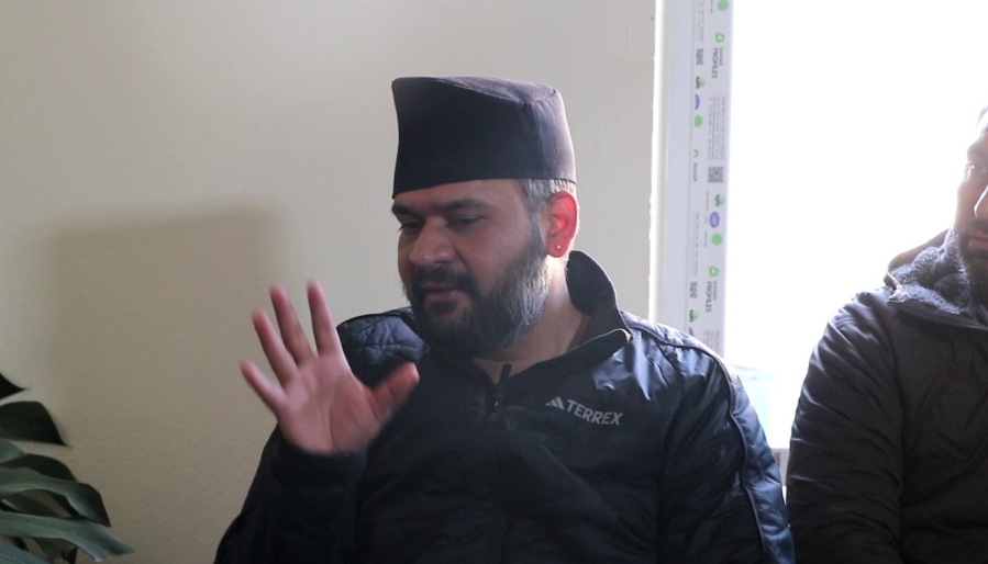 वनजंगल छेउका गाउँलाई स्थानान्तरण गर्नुपर्छ ; बालेन