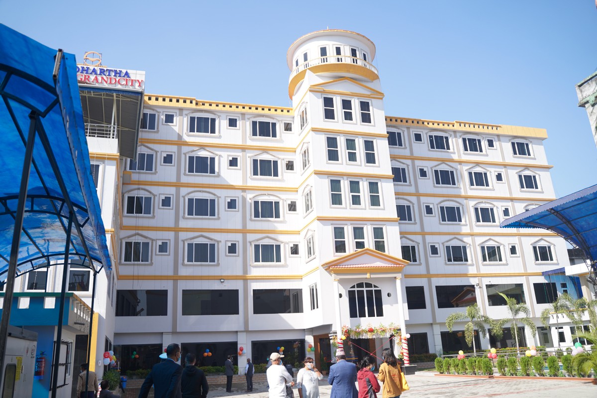 तीन तारे होटलहरुकोे व्यवस्थापन गर्ने जिम्मा प्रदेशलाई दिने