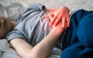 बालबालिकामा पनि हुनसक्छ ‘ग्यास्ट्रिक’