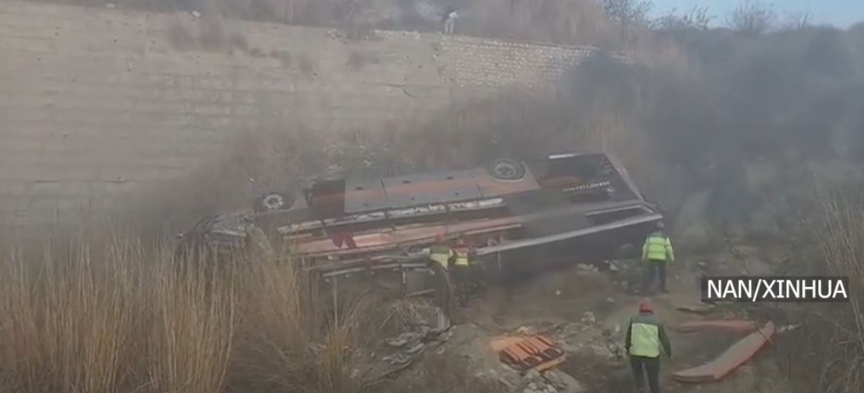 पाकिस्तानमा बस दुर्घटना हुँदा तीन जनाको मृत्यु, १६ घाइते