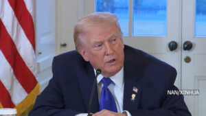 आगामी १० दिनभित्र इरानसँग कि सम्झौता हुन्छ कि उसविरुद्ध आक्रमण: ट्रम्प