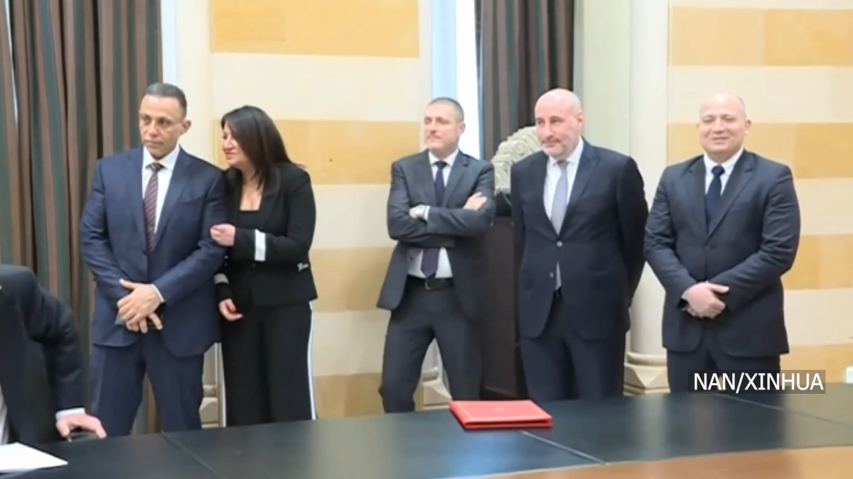 लेबनानले शनिवारदेखि ३ सय सजाय पाएका सिरियाली कैदीहरूलाई स्वदेश फिर्ता गर्ने