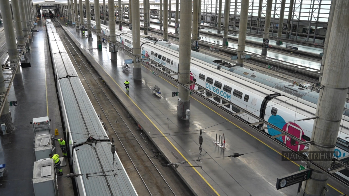 स्पेनका रेल कर्मचारीहरू सुरक्षाको माग गर्दै हड्तालमा