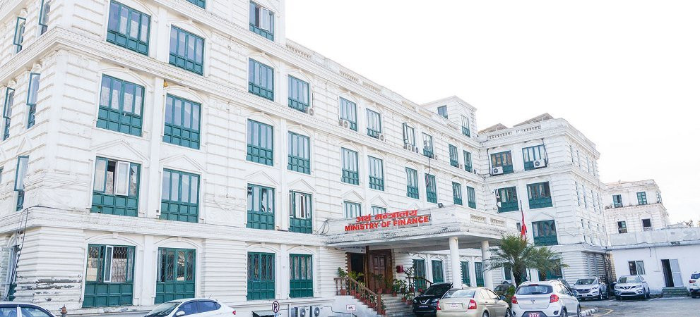 वित्तीय अपराधले विश्वव्यापी अर्थतन्त्र र भावी पुस्तामाथि गम्भीर संकटः गभर्नर पोडेल