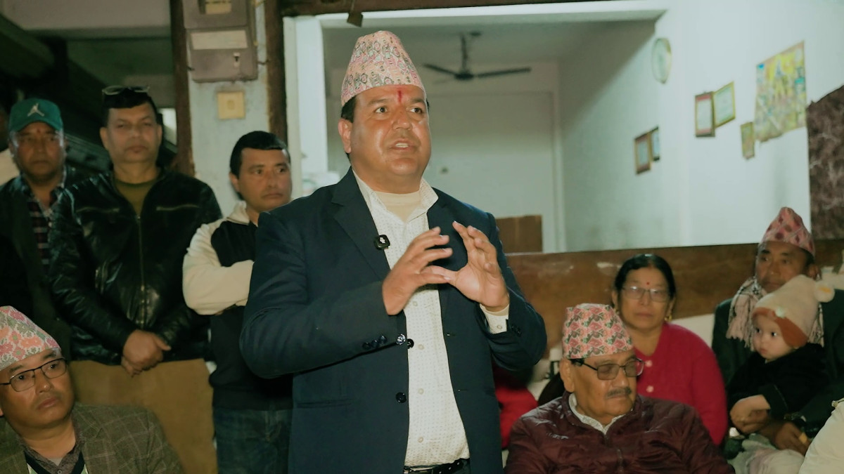 लोकतन्त्रको रक्षा गर्न काँग्रेसलाई जिताउनुको विकल्प छैनः डा. सुनिल शर्मा