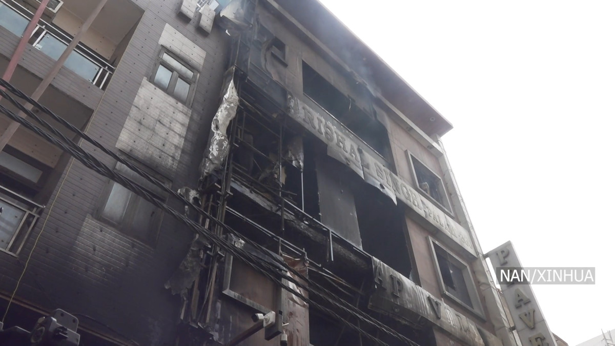 भारतीय राजधानीमा आगलागीबाट ९ जनाको मृत्यु