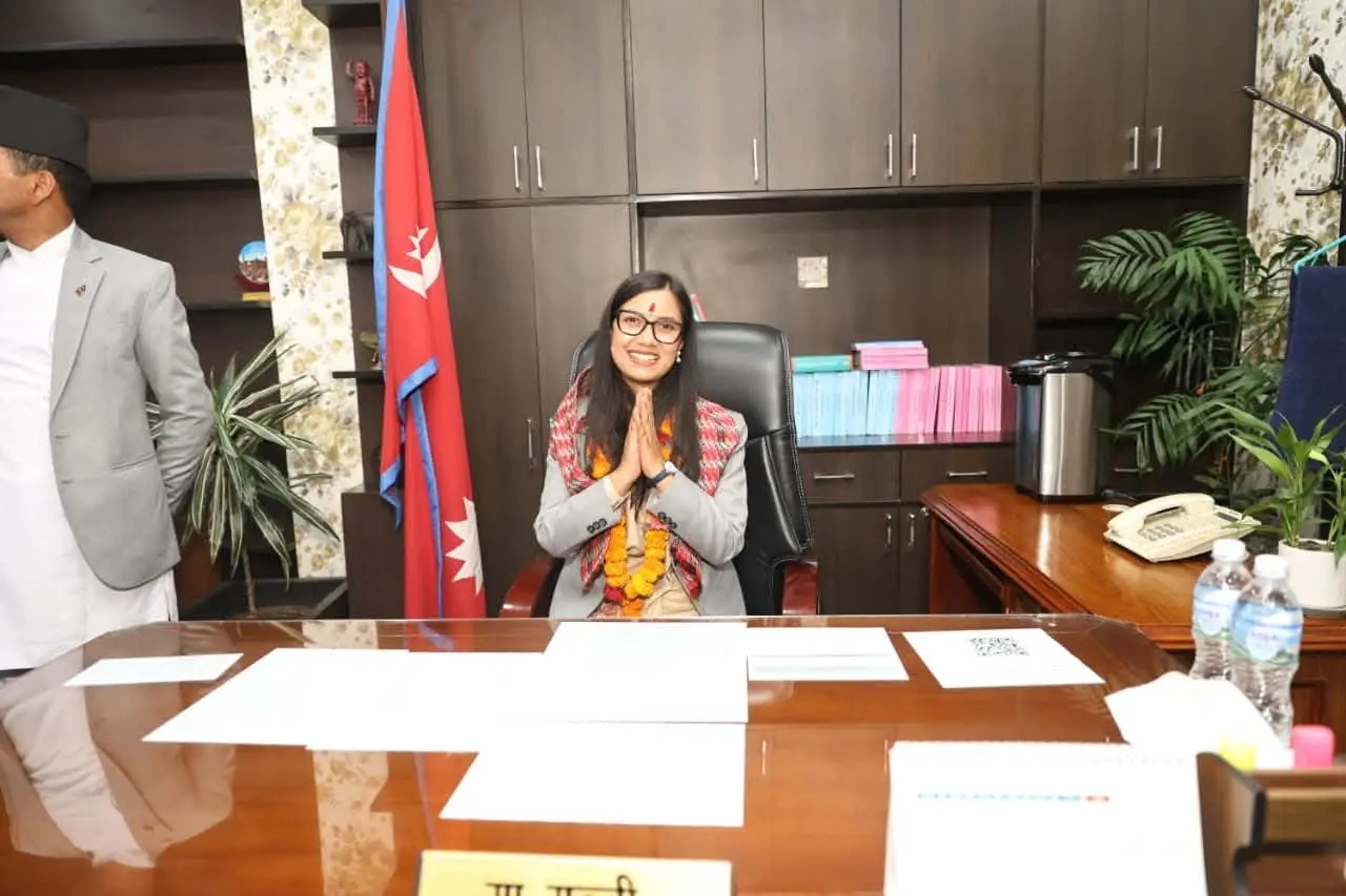 सुधार गर्नुपर्ने कानुन निर्माणमा ध्यान दिन्छौँ : कानुनमन्त्री गौतम